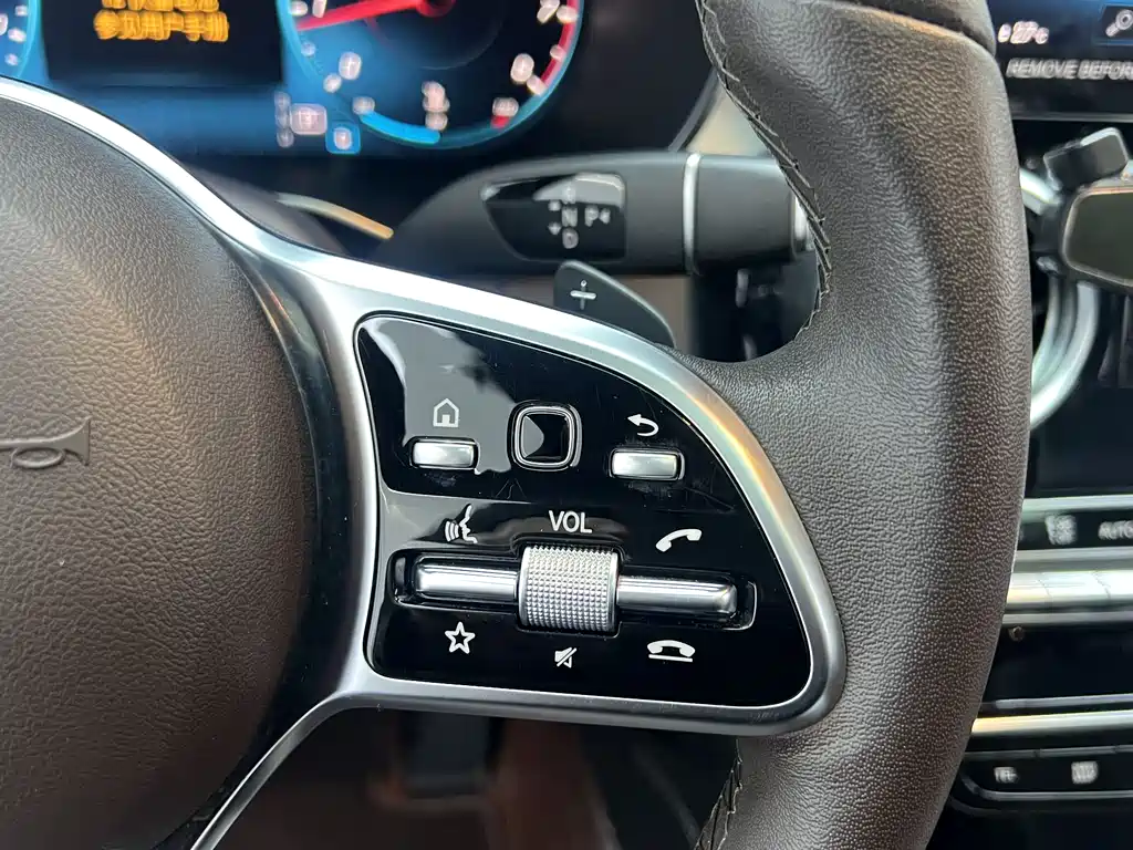Mercedes-Benz GLC 2022 facelift GLC 260 L 4MATIC dynamic купить на сайте DeffCars