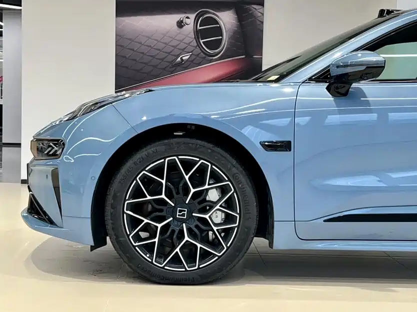 Jikrypton 001 2025 YOU version 100kWh four-wheel drive купить на сайте DeffCars