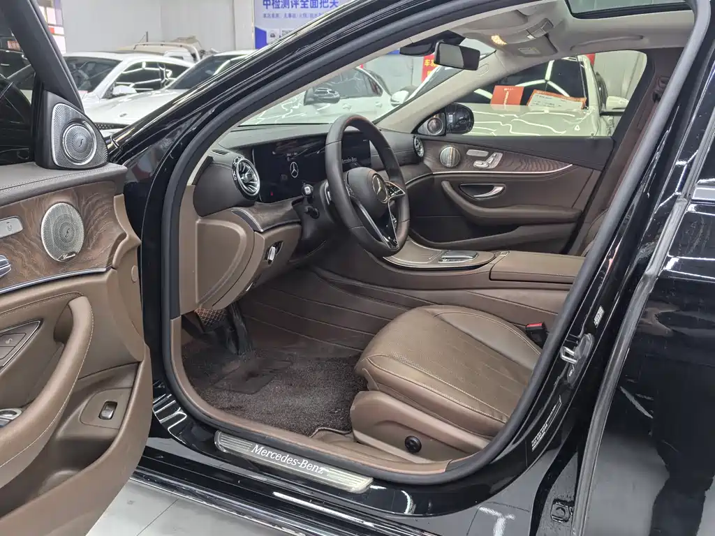 Mercedes-Benz E-Class 2023 E 300 L Luxury Model купить на сайте DeffCars