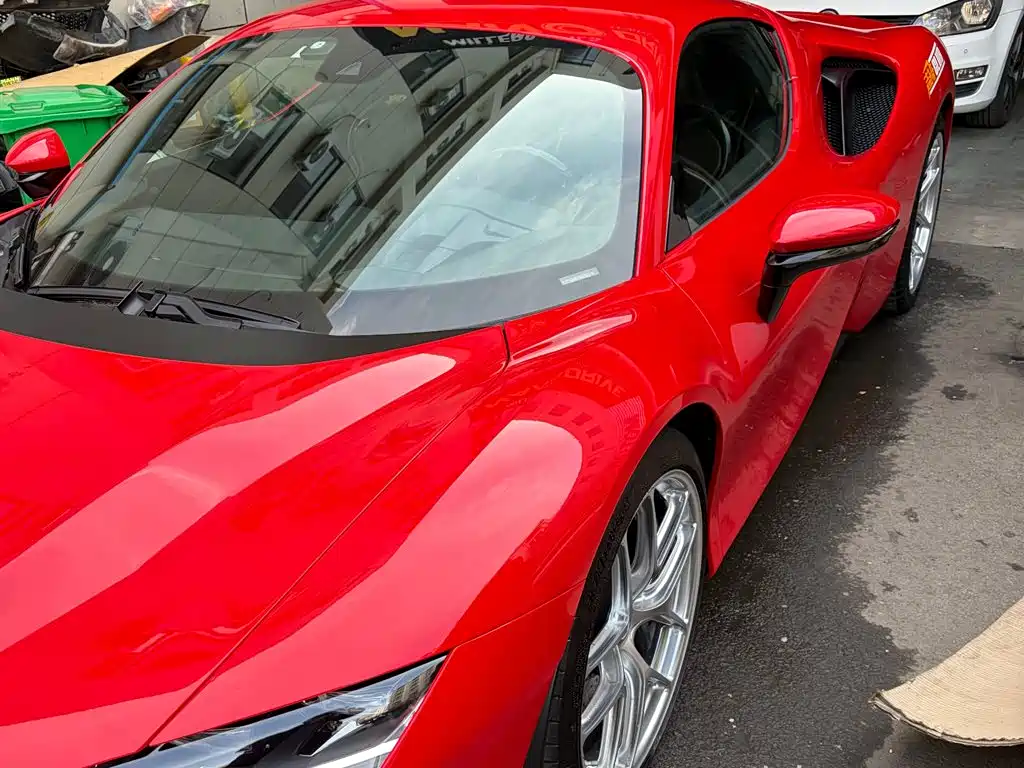 SF90 2020 3.9T V8 Stradale купить на сайте DeffCars