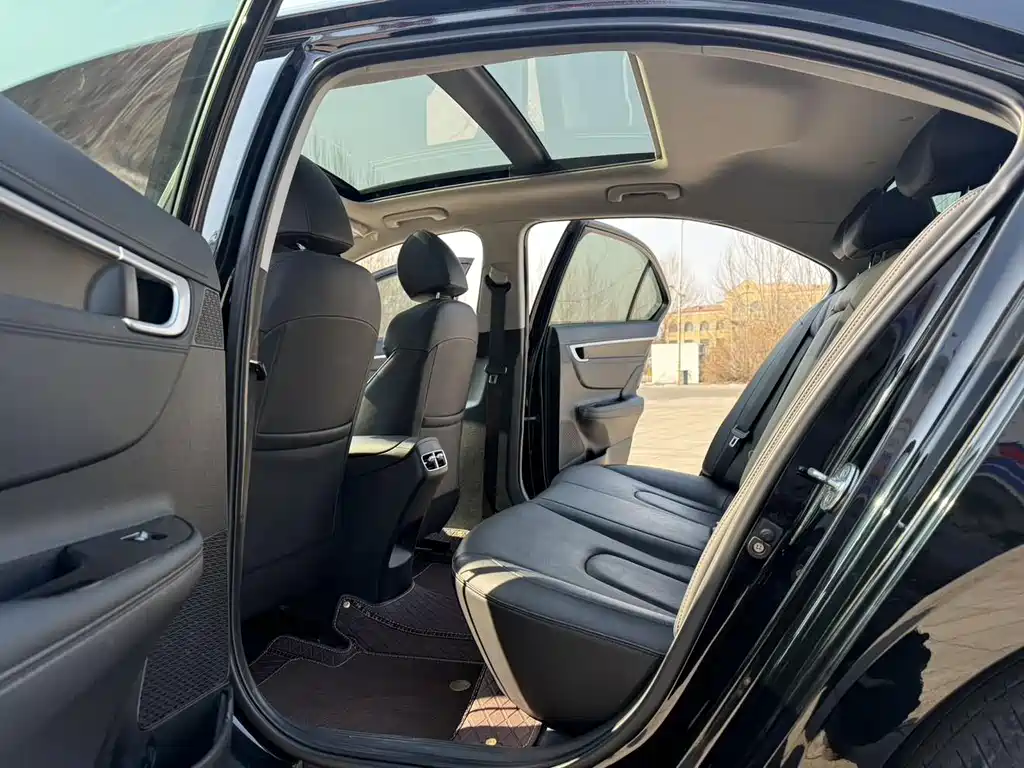 Famous pictures 2021 1.8L CVT GLX Elite Edition купить на сайте DeffCars