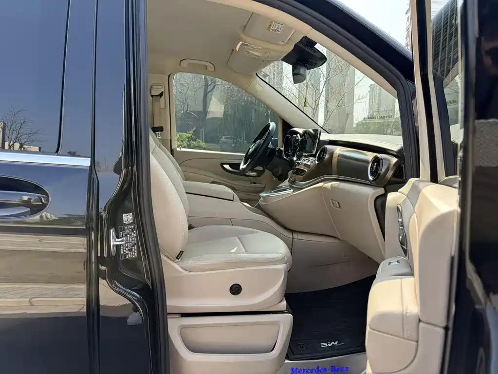 Mercedes-Benz V-Class 2020 V 260 Premium Edition купить на сайте DeffCars