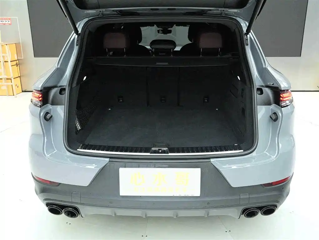 Cayenne 2024 Cayenne 3.0T купить на сайте DeffCars