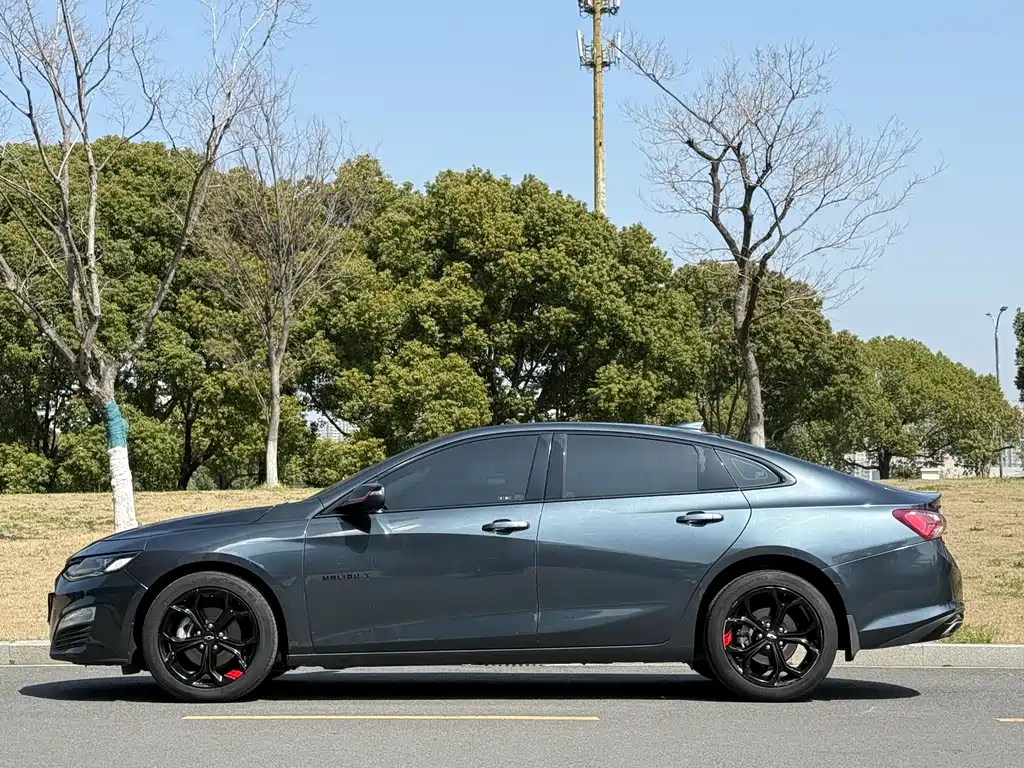 Malibu XL 2019 Redline 550T Automatic Redline Edition купить на сайте DeffCars