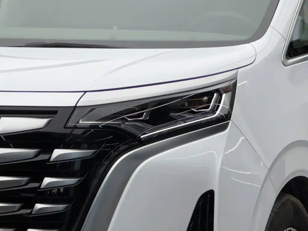 Denza D9 2022款 DM-i 970 四驱旗舰型 купить на сайте DeffCars
