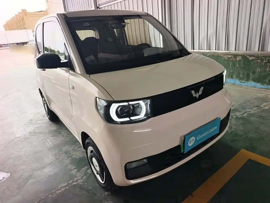Hongguang MINIEV 2021 Macaron enjoys three Yuan lithium купить на сайте DeffCars