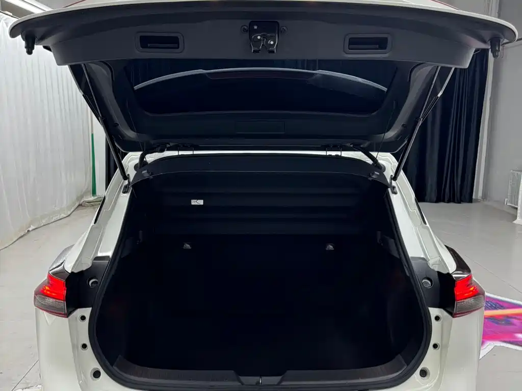 Qashqai 2023 1.3T CVT Deluxe Edition купить на сайте DeffCars