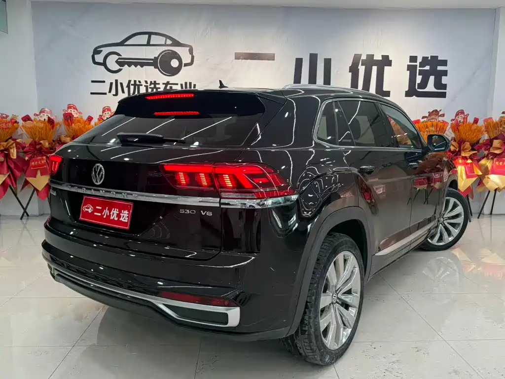 Touron 2020 Touron X facelift 530 V6 four-wheel drive flagship version купить на сайте DeffCars