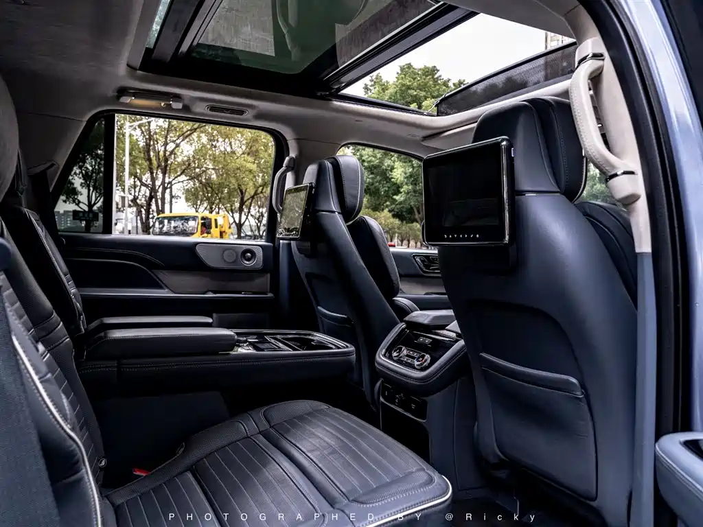 Navigator 2020 3.5T President Series купить на сайте DeffCars