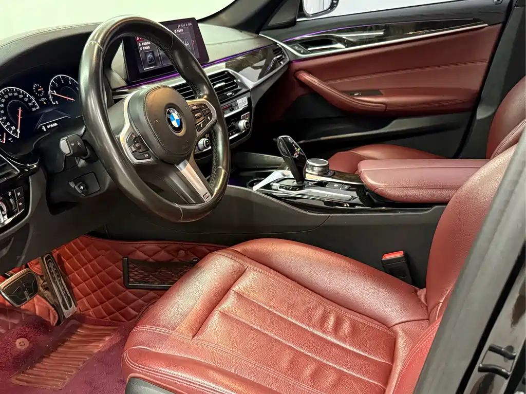 BMW 5 Series 2019 530Li Leading M Sports Package купить на сайте DeffCars