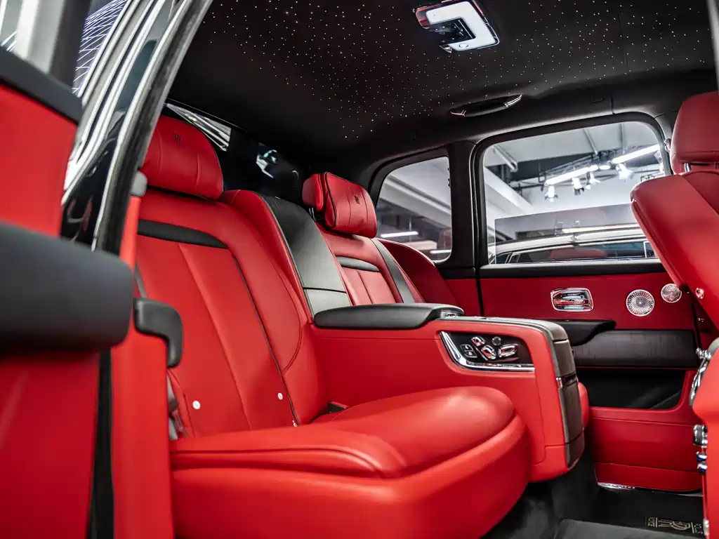 Cullinan 2018 four-seat version купить на сайте DeffCars