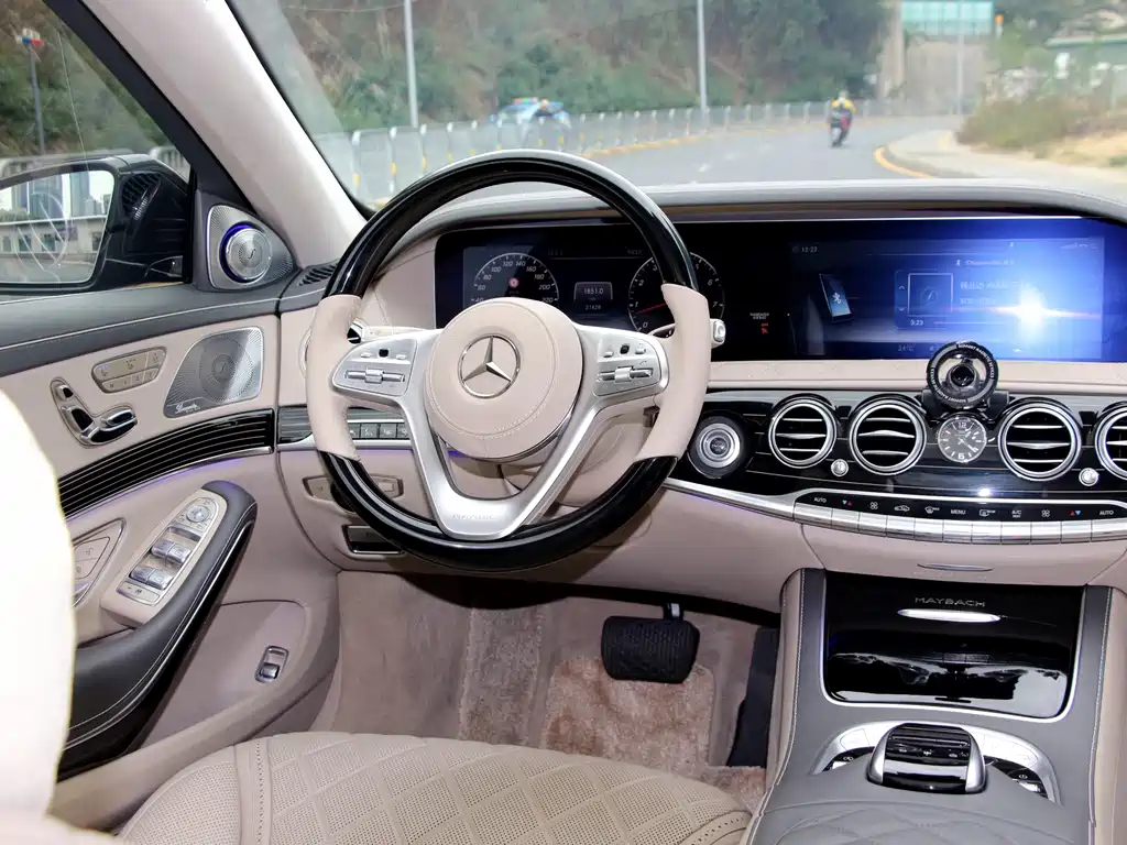Maybach S-Class 2018 S 680 купить на сайте DeffCars