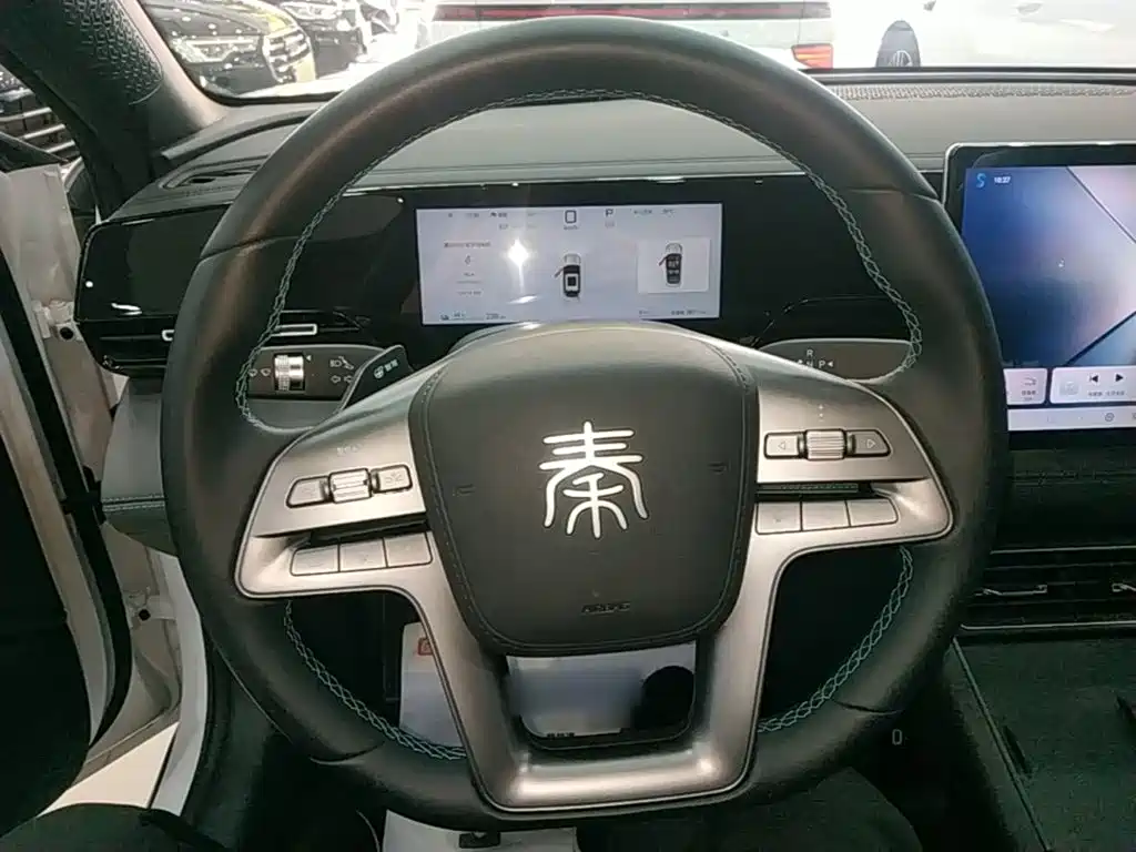 Qin L 2025 EV 545KM transcendent model купить на сайте DeffCars