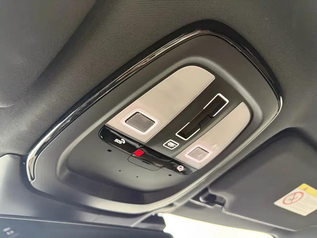Volvo S90 2023 B5 Zhiya Luxury Edition купить на сайте DeffCars