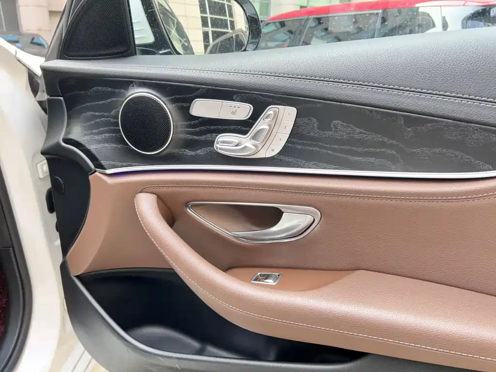 Mercedes-Benz E-Class 2019 E 300 L Sports Luxury купить на сайте DeffCars