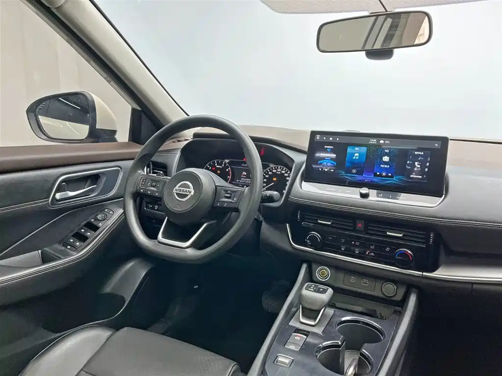 X-Trail 2021 VC-Turbo 300 CVT 2WD Comfort Edition купить на сайте DeffCars
