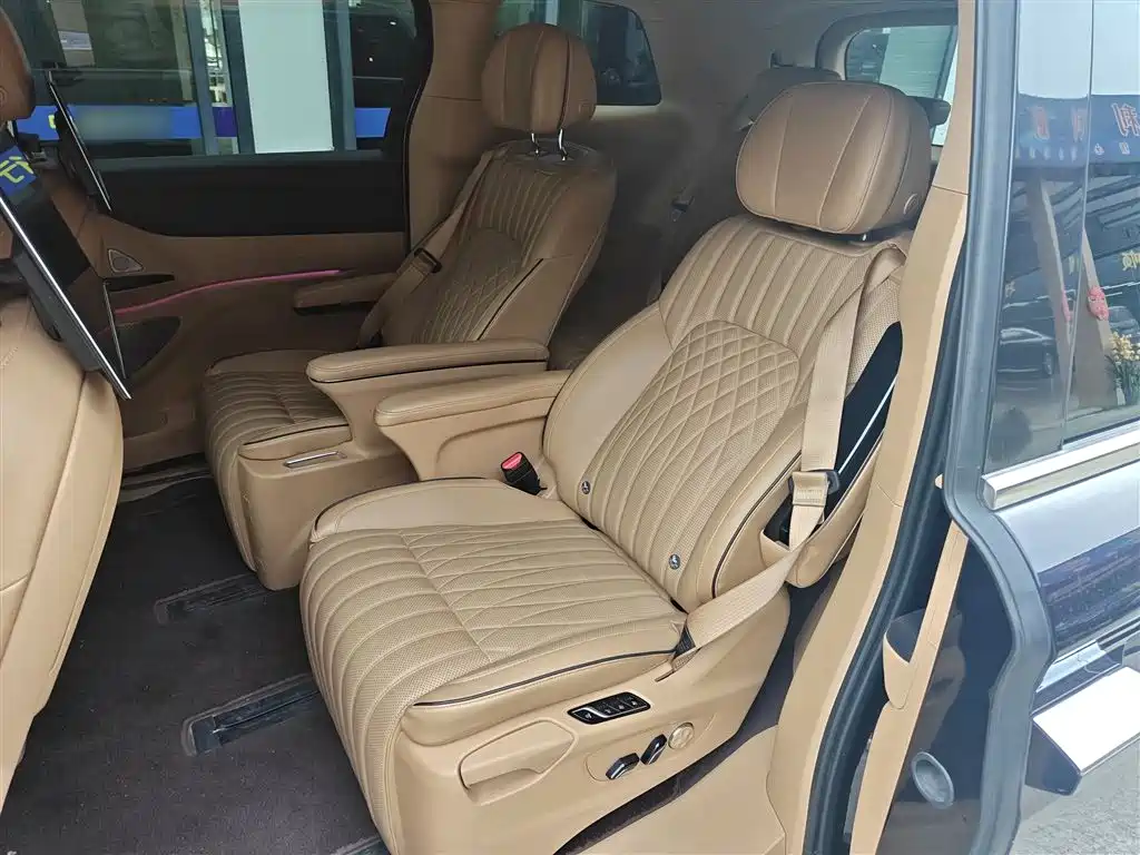 Lantu Dreamer 2022 Low Carbon Version Dream+Smart Package купить на сайте DeffCars