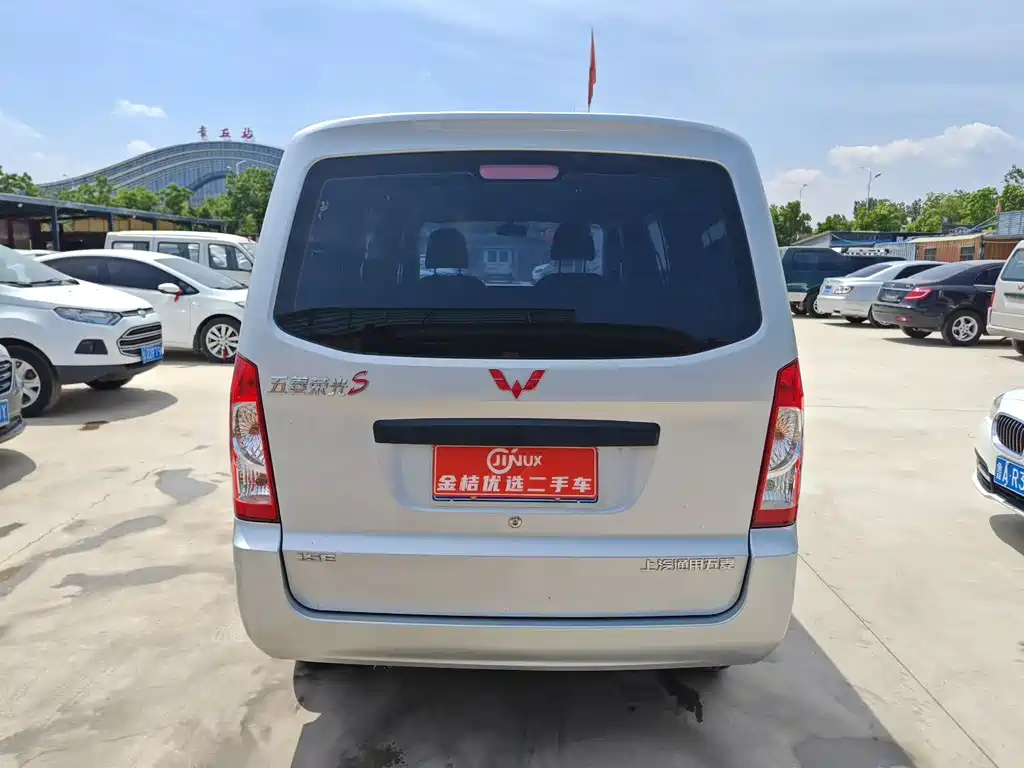 Wuling Rongguang S 2023 1.5L basic model 5/7 seats купить на сайте DeffCars