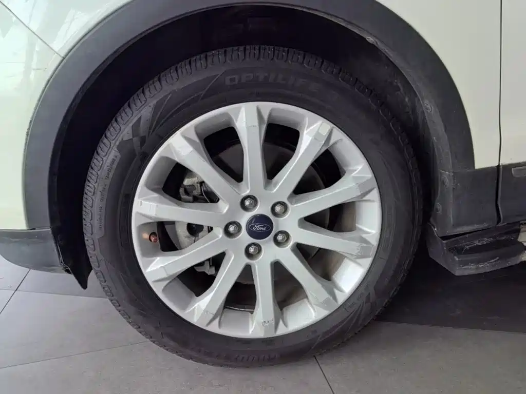 Escape 2015 1.5L GTDi four-wheel drive elite model купить на сайте DeffCars