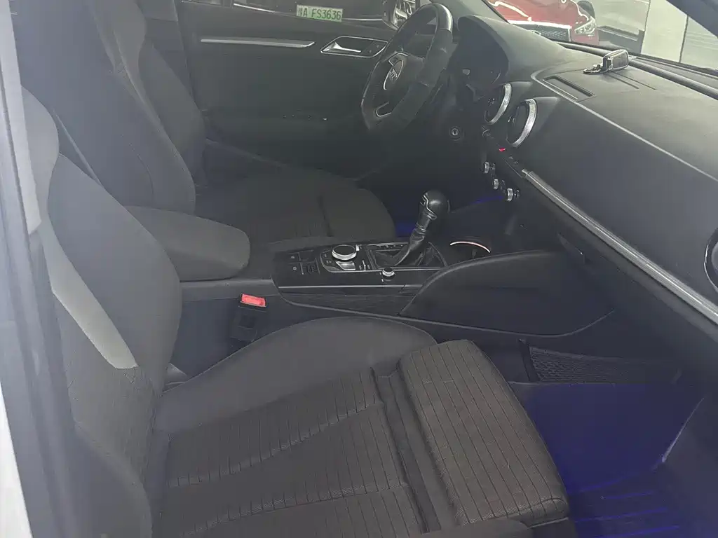 Audi A3 2018 30th Anniversary Model Sportback 35 TFSI Sports купить на сайте DeffCars