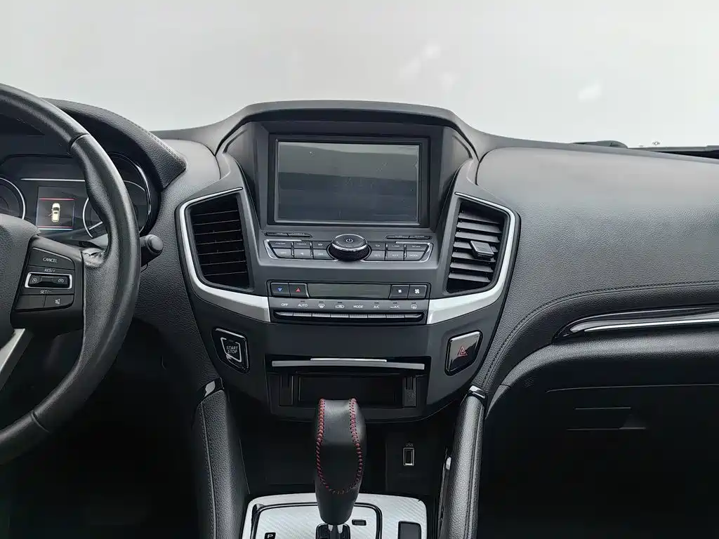 Dongfeng Fengshen AX7 2018 1.6T automatic luxury special edition купить на сайте DeffCars