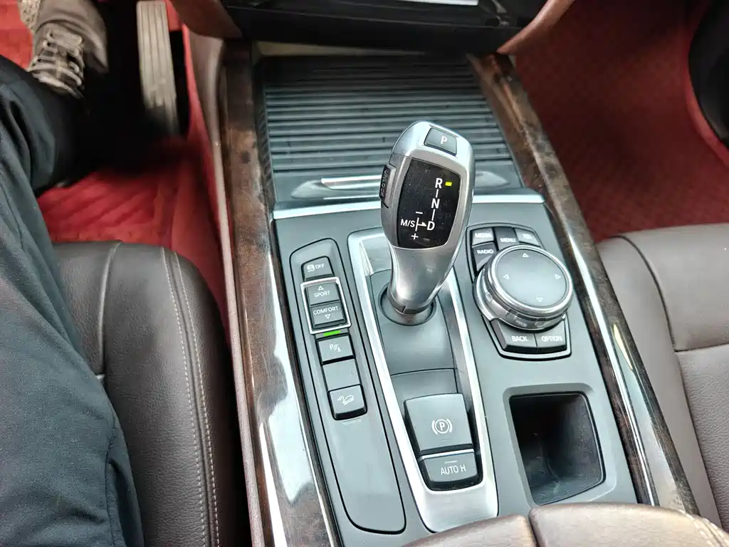 BMW X5 imported 2014 xDrive35i elegant model купить на сайте DeffCars