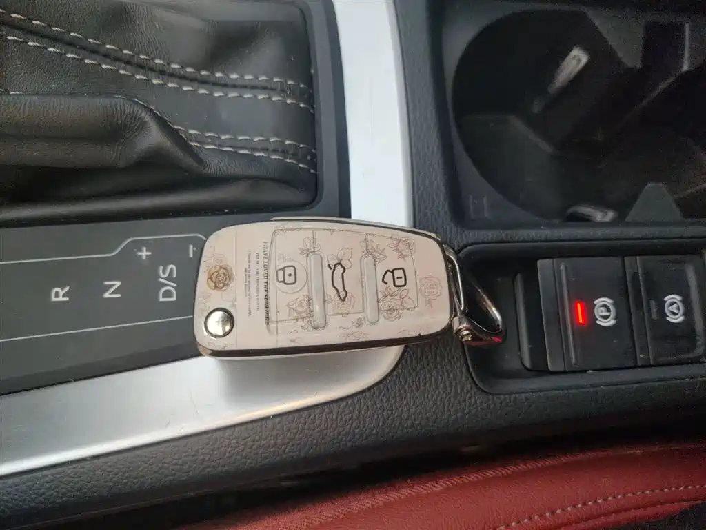 Audi Q3 2021 35 TFSI Advanced Life Edition купить на сайте DeffCars