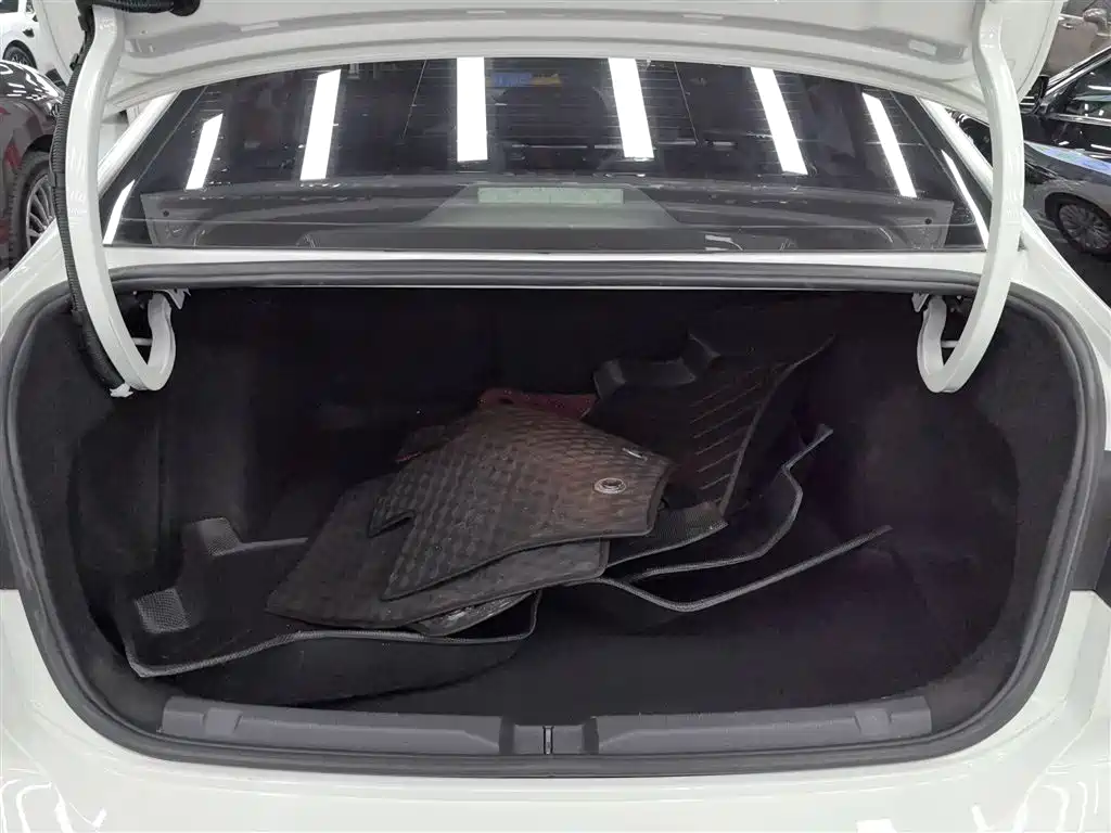 Lavida 2018 1.5L automatic comfort version National V купить на сайте DeffCars