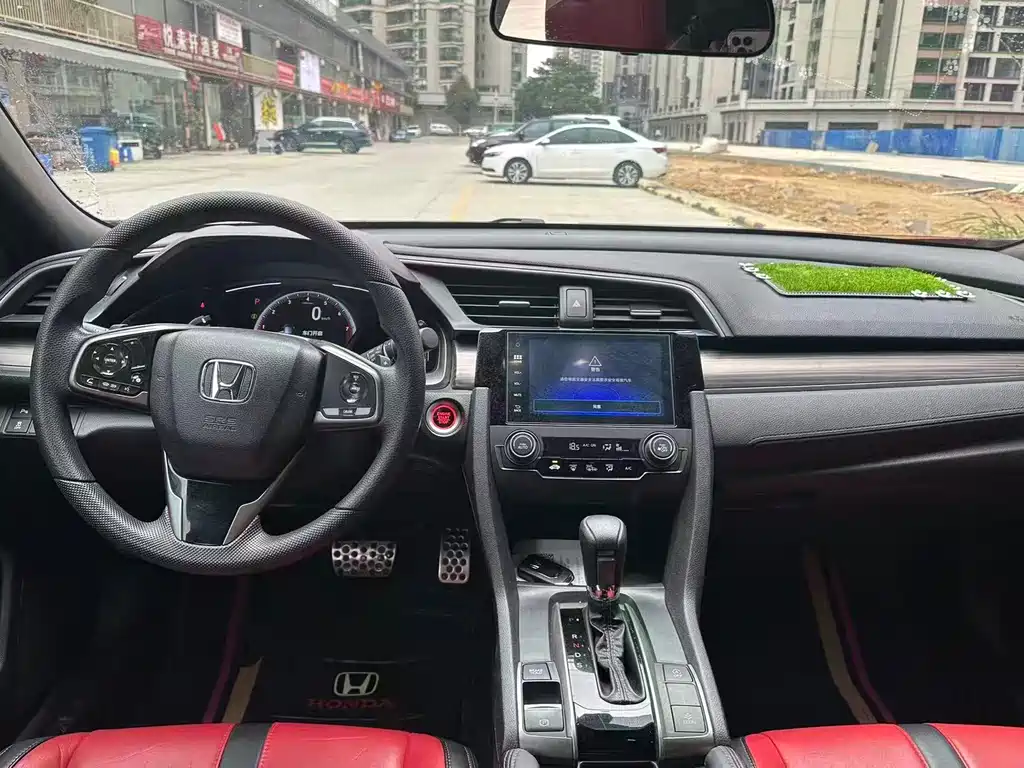 Civic 2021 HATCHBACK 220TURBO CVT cool control купить на сайте DeffCars