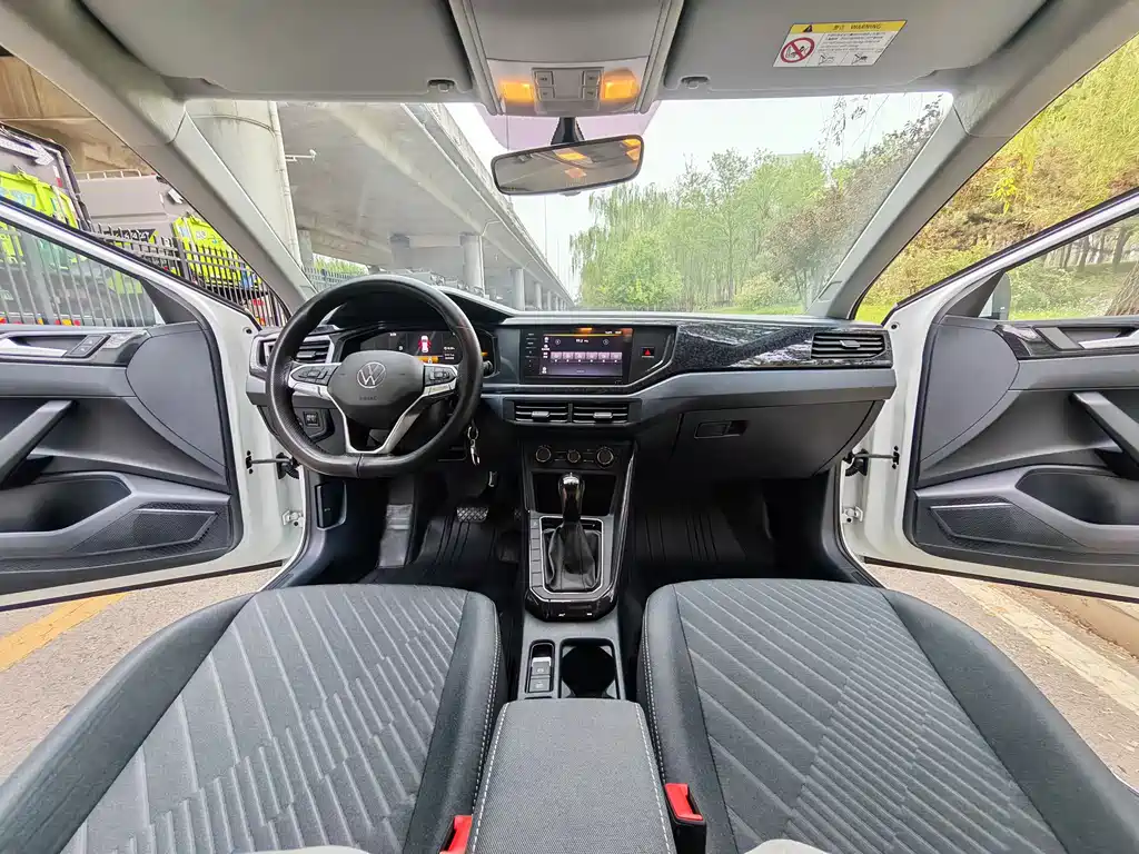 Lavida 2025 Xinrui 1.5L Outstanding Xinyi Edition купить на сайте DeffCars