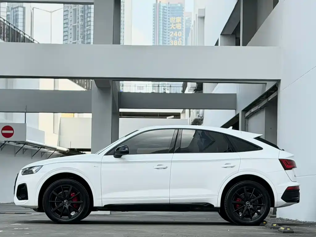 Audi Q5L Sportback 2021 40 TFSI Advanced Life Edition купить на сайте DeffCars