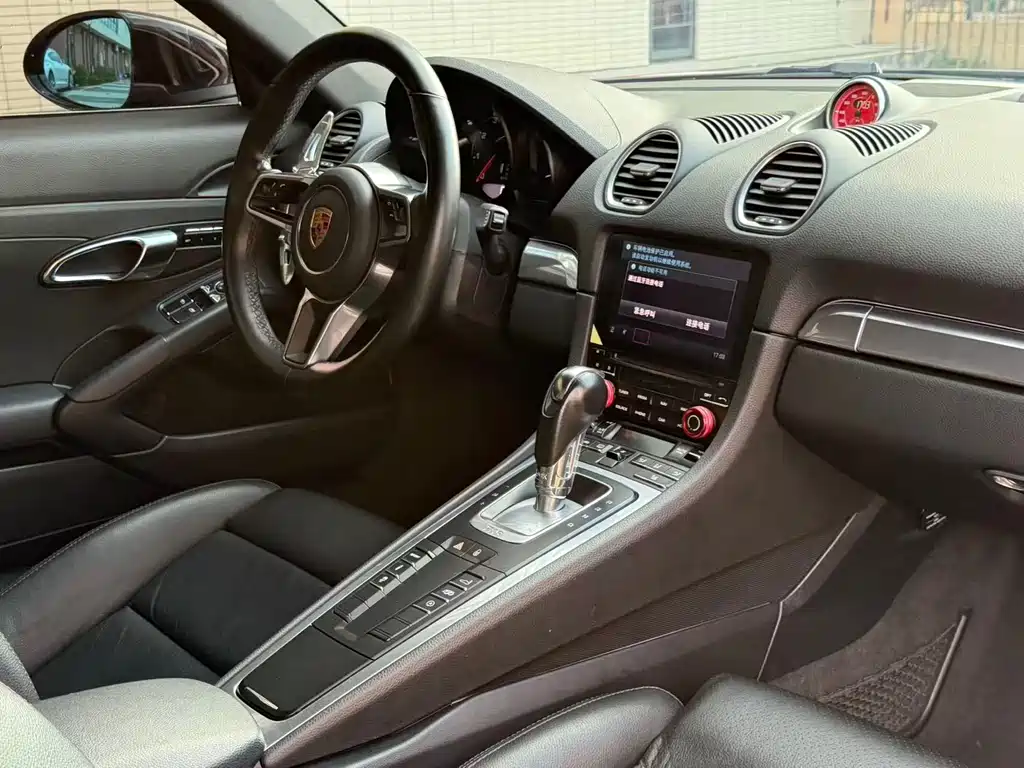 Porsche 718 2018 Cayman 2.0T купить на сайте DeffCars