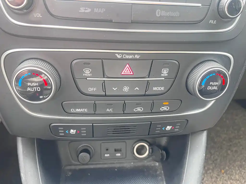 Sorento 2013 2.4L 7-seat gasoline supreme version, National IV купить на сайте DeffCars