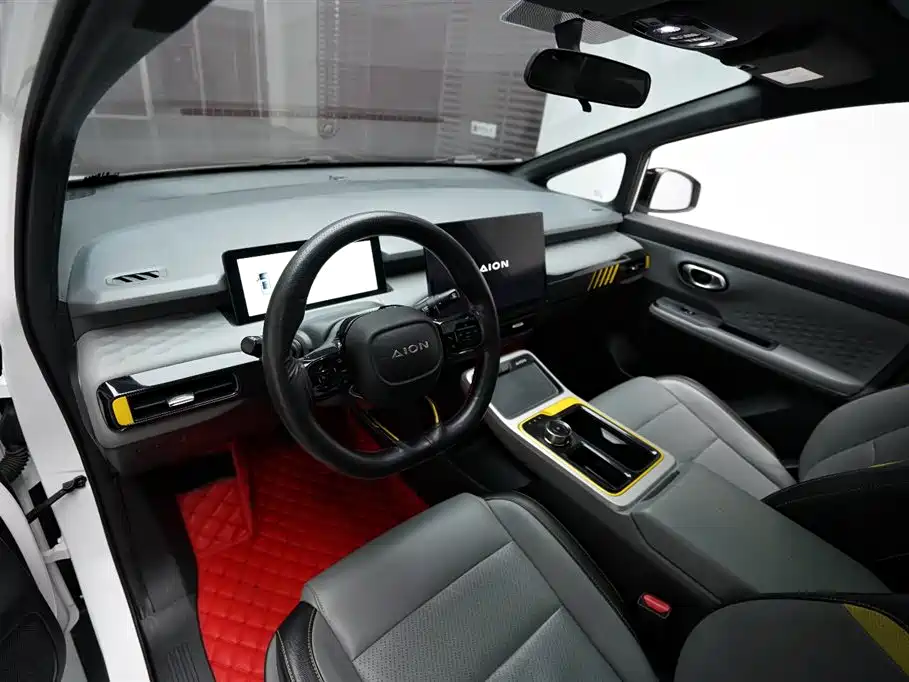 AION Y 2022 70 Smart Edition Lithium Iron Phosphate купить на сайте DeffCars