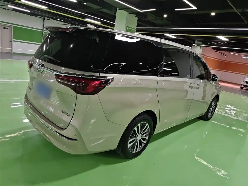 Buick GL8 2022 ES Lu Zun 653T Exclusive Type купить на сайте DeffCars