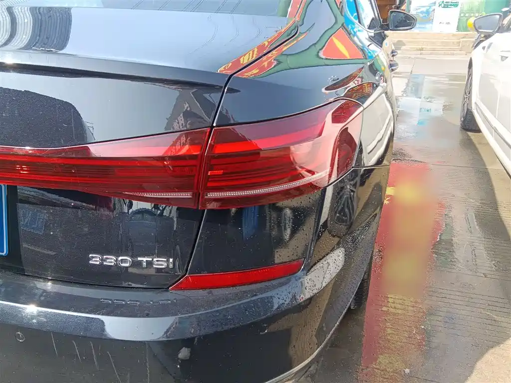 Passat 2022 330TSI Deluxe Edition купить на сайте DeffCars