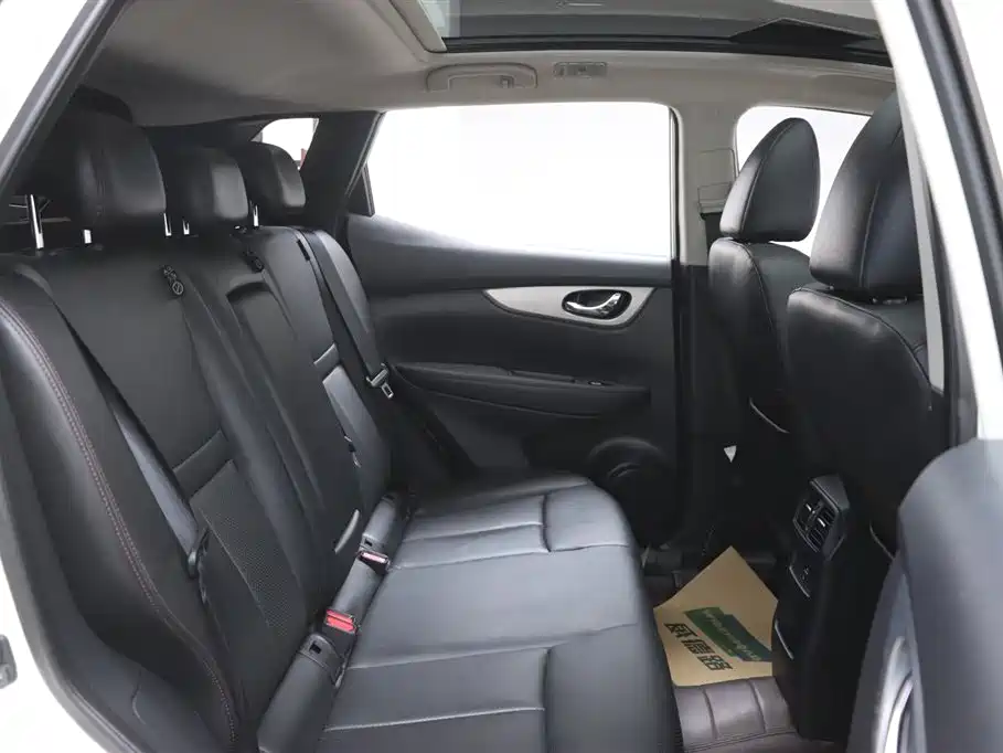 Qashqai 2021 2.0L CVT Deluxe Edition купить на сайте DeffCars