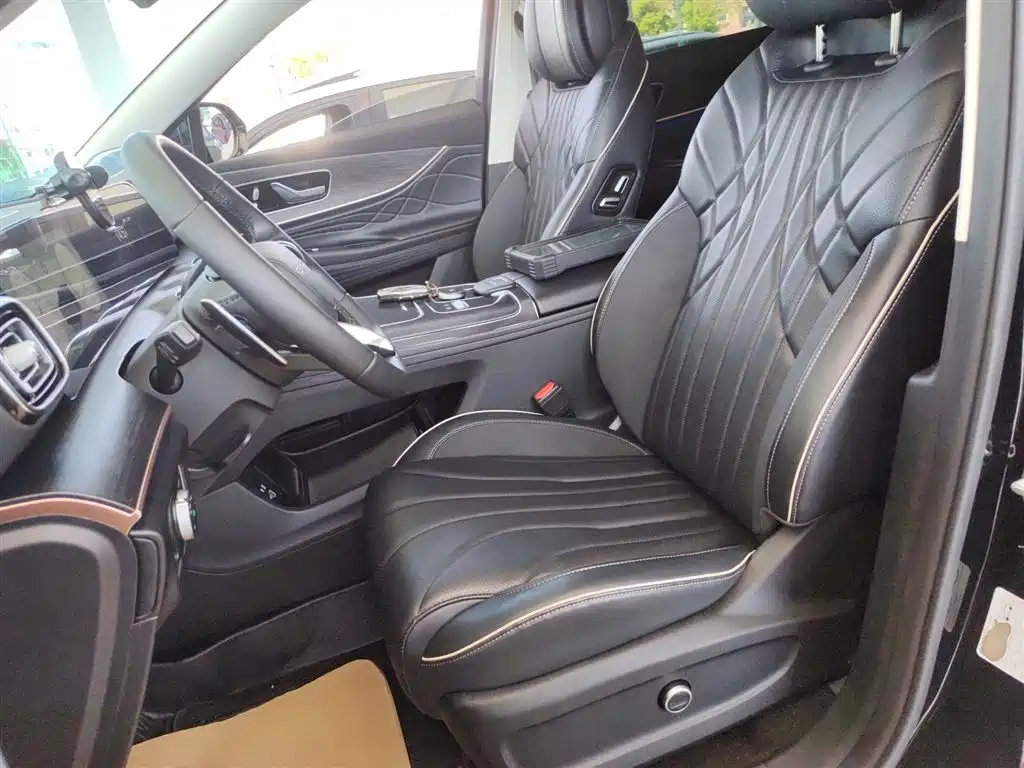 Tiggo 9 2023 2.0T dual-clutch two-wheel drive luxury version 7 seats купить на сайте DeffCars