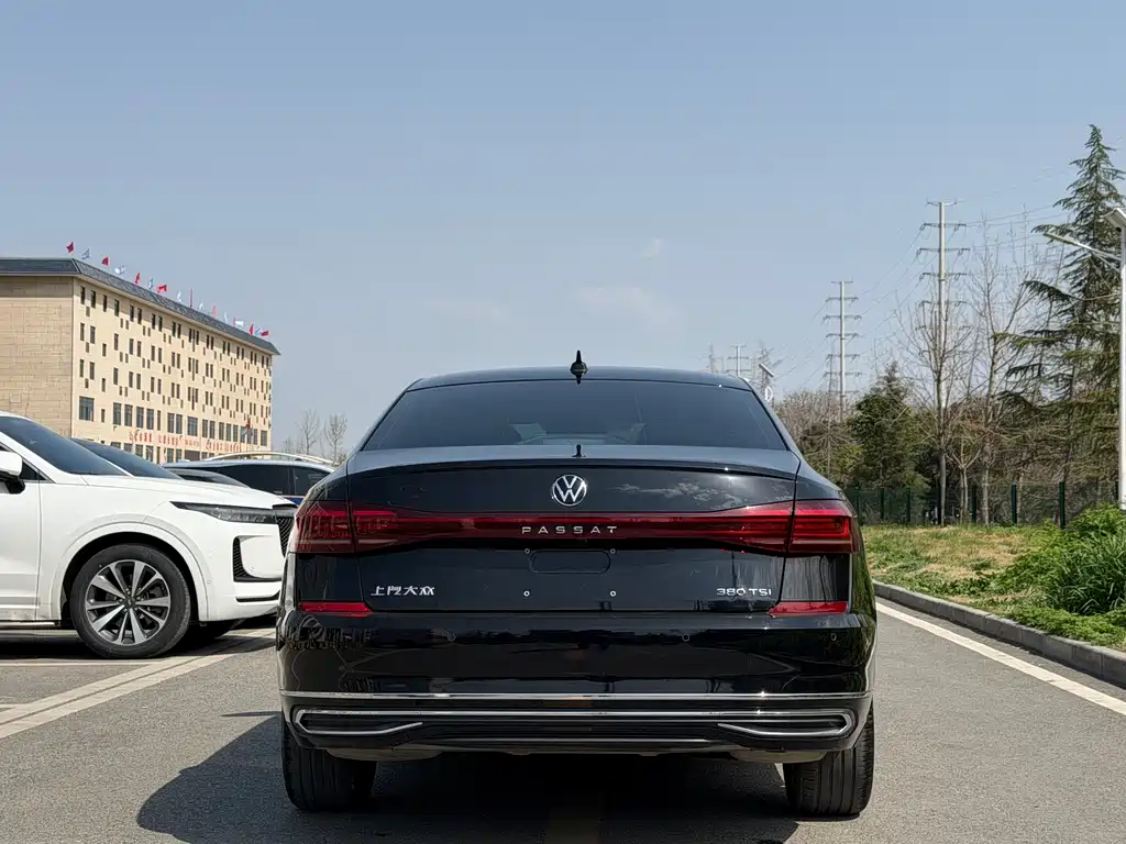 Passat 2024 380TSI Starry Sky Deluxe Edition купить на сайте DeffCars