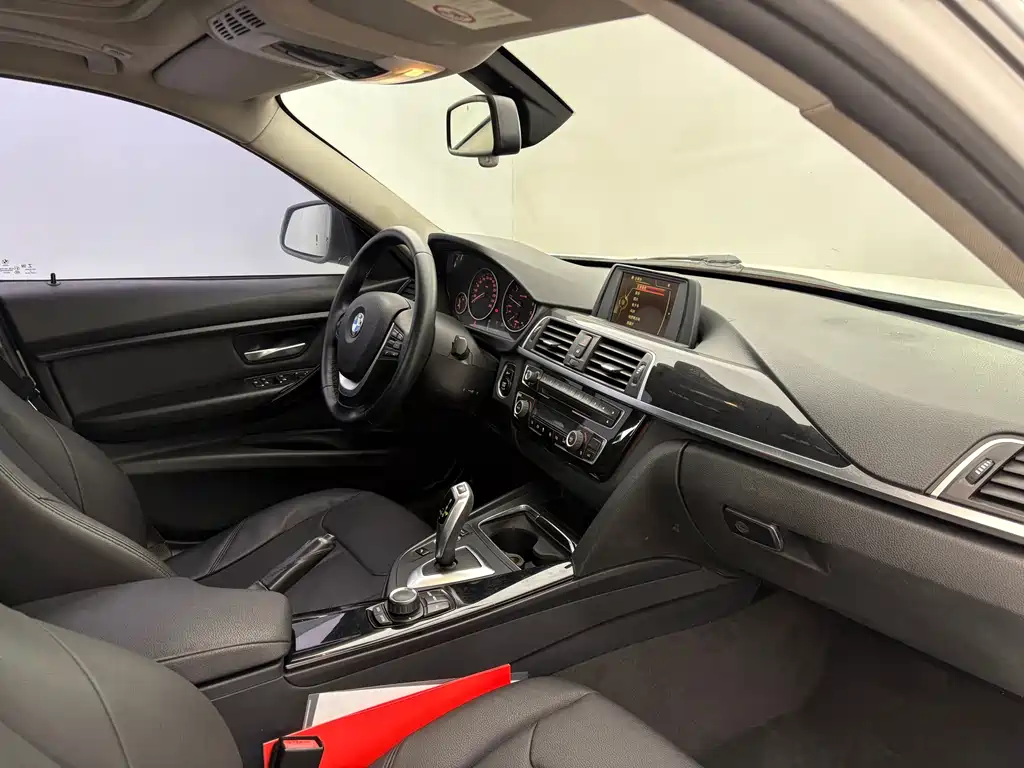 BMW 3 Series 2017 318Li Fashion Model купить на сайте DeffCars