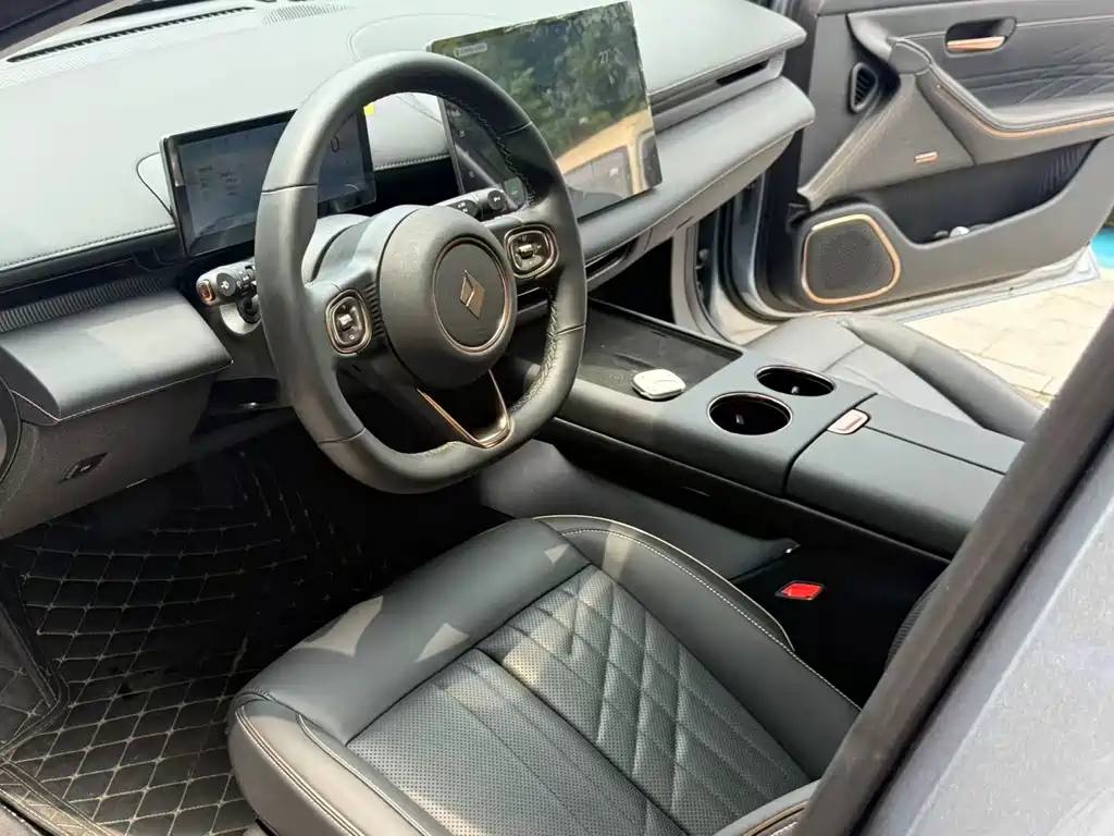 Baojun Xiangjing 2025 plug-in hybrid 140km luxury version купить на сайте DeffCars