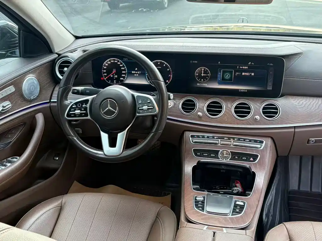 Mercedes-Benz E-Class 2017 E 300 L Luxury Model купить на сайте DeffCars