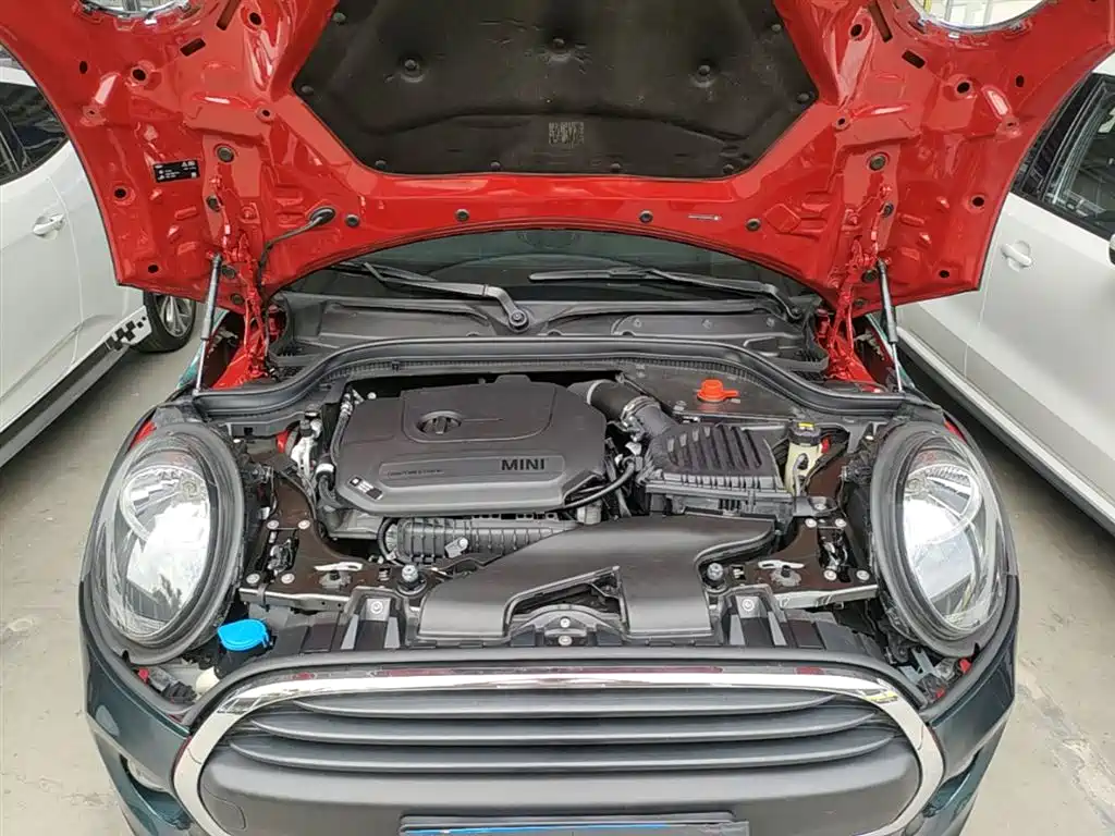 MINI 2021 1.5T ONE купить на сайте DeffCars