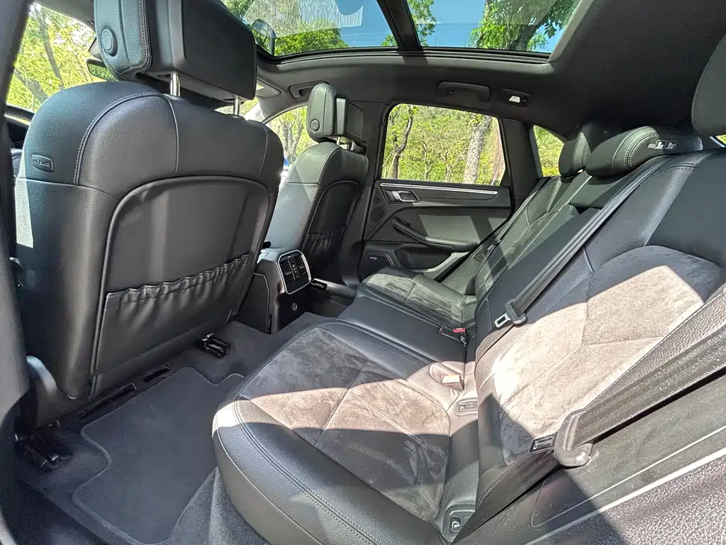 Macan 2018 Macan 2.0T купить на сайте DeffCars