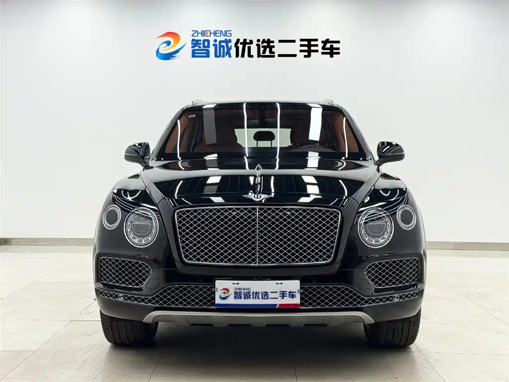 Bentayga 2016 6.0T Standard Edition купить на сайте DeffCars