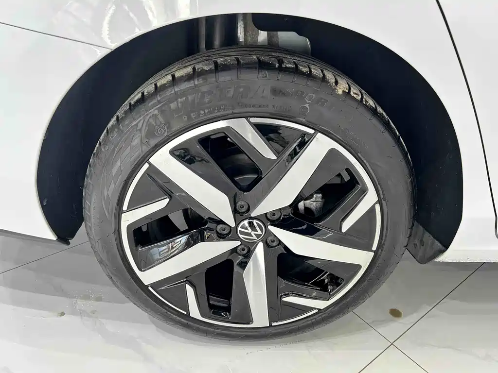Lingdu 2023 Lingdu L 280TSI DSG Hot Edition купить на сайте DeffCars