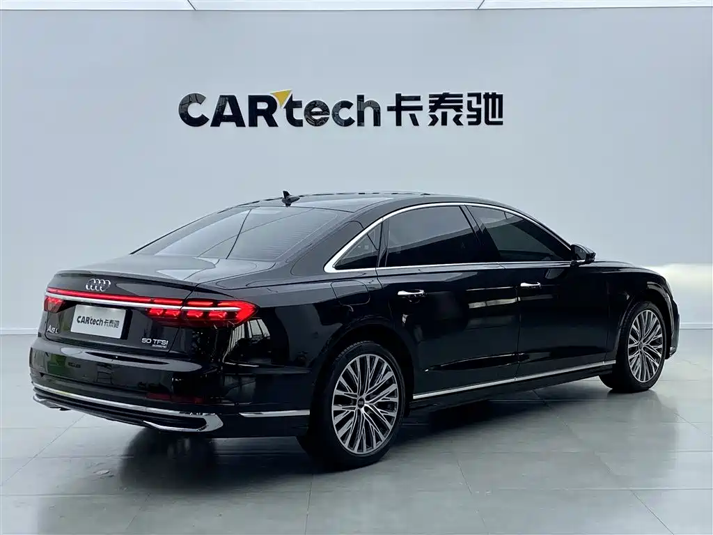 Audi A8 2024 A8L 50 TFSI quattro Premium Selection купить на сайте DeffCars