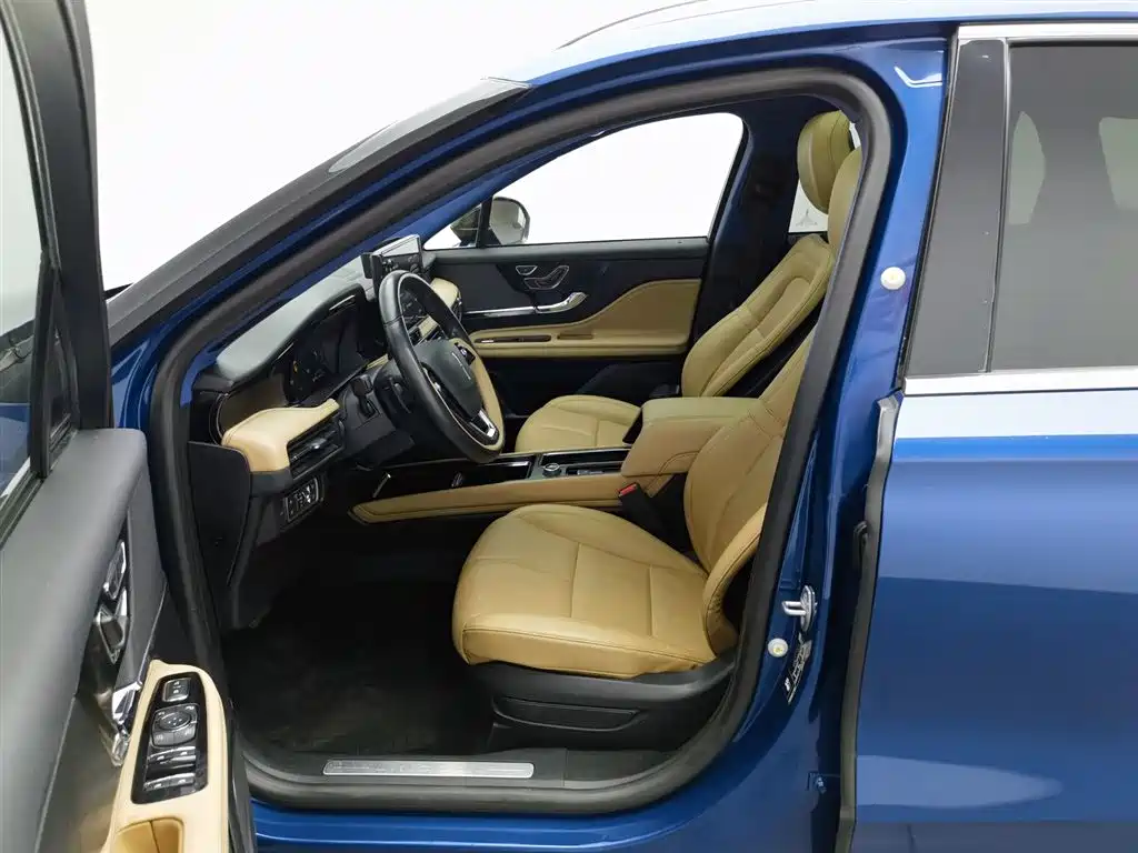 Adventurer 2022 2.0T Two-wheel drive Premium Edition купить на сайте DeffCars