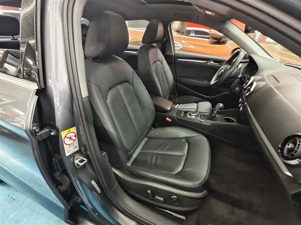 Audi A3 2019 Limousine 35 TFSI Fashion Type National VI купить на сайте DeffCars