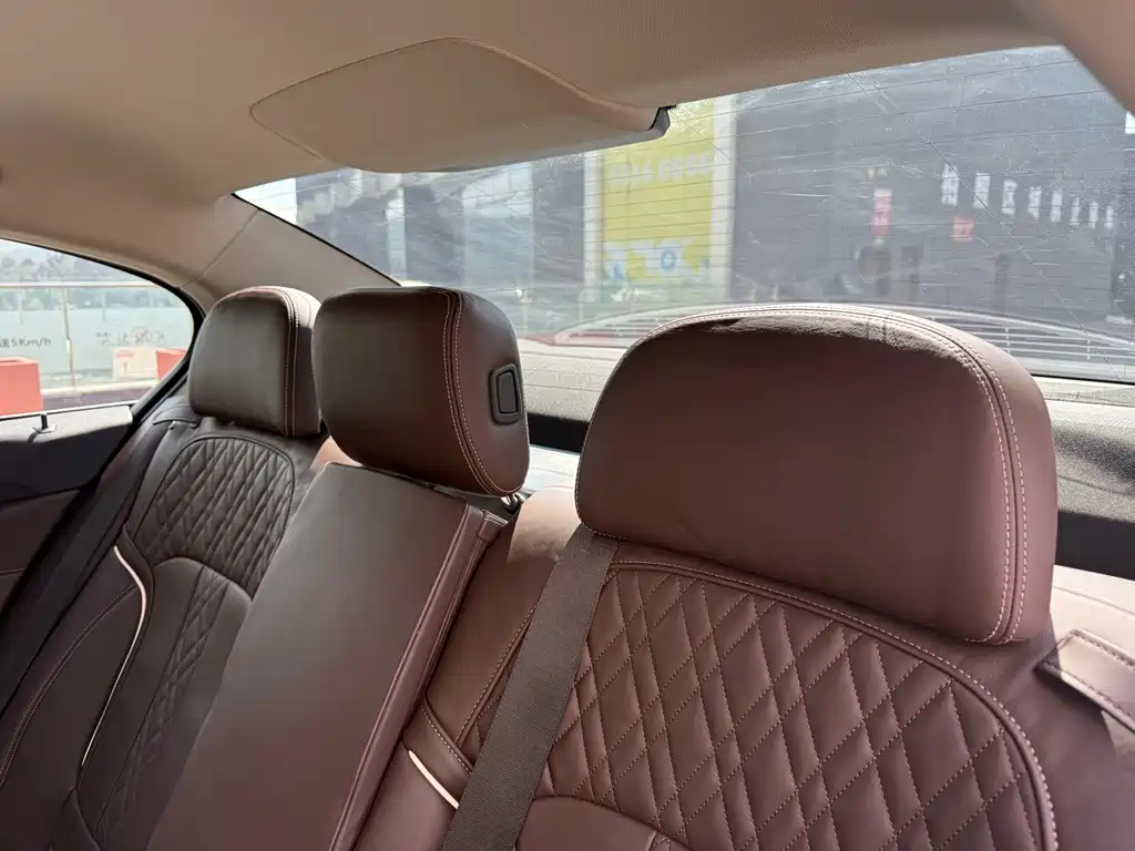 BMW 5 Series 2019 530Li Leading Luxury Package купить на сайте DeffCars